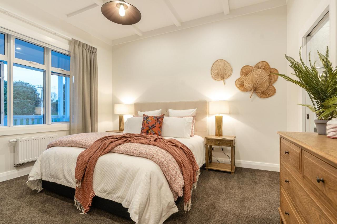 The Village Reserve Boutique Accomodation Окленд Екстер'єр фото